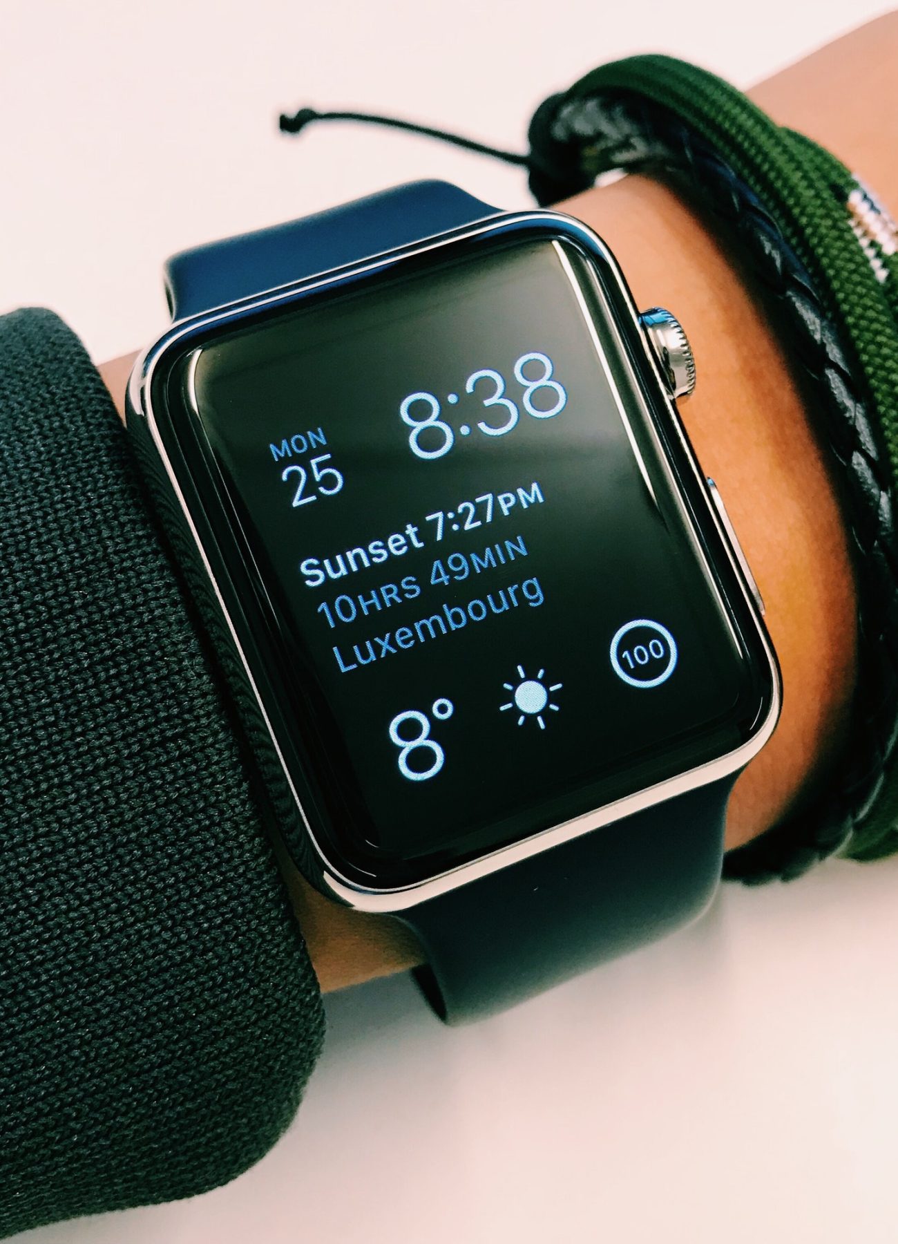 apple-watch-.jpg apple-watch-.jpg